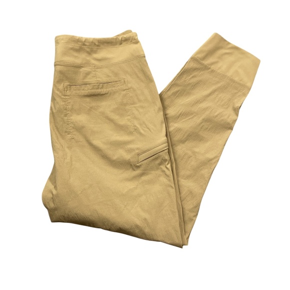 Athleta Pants - Athleta Pants 12 Pull On Brown Nylon Blend Pockets Zippered Pockets Capri